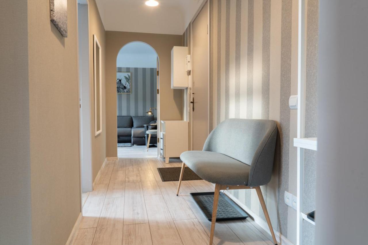 Alfa Apartment リガ エクステリア 写真